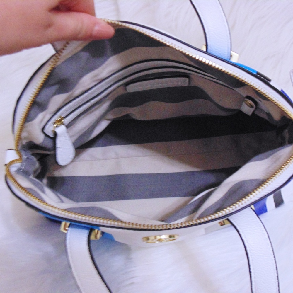 Kate Landry Blue and White Striped Hand Bag - Picture 6 of 8